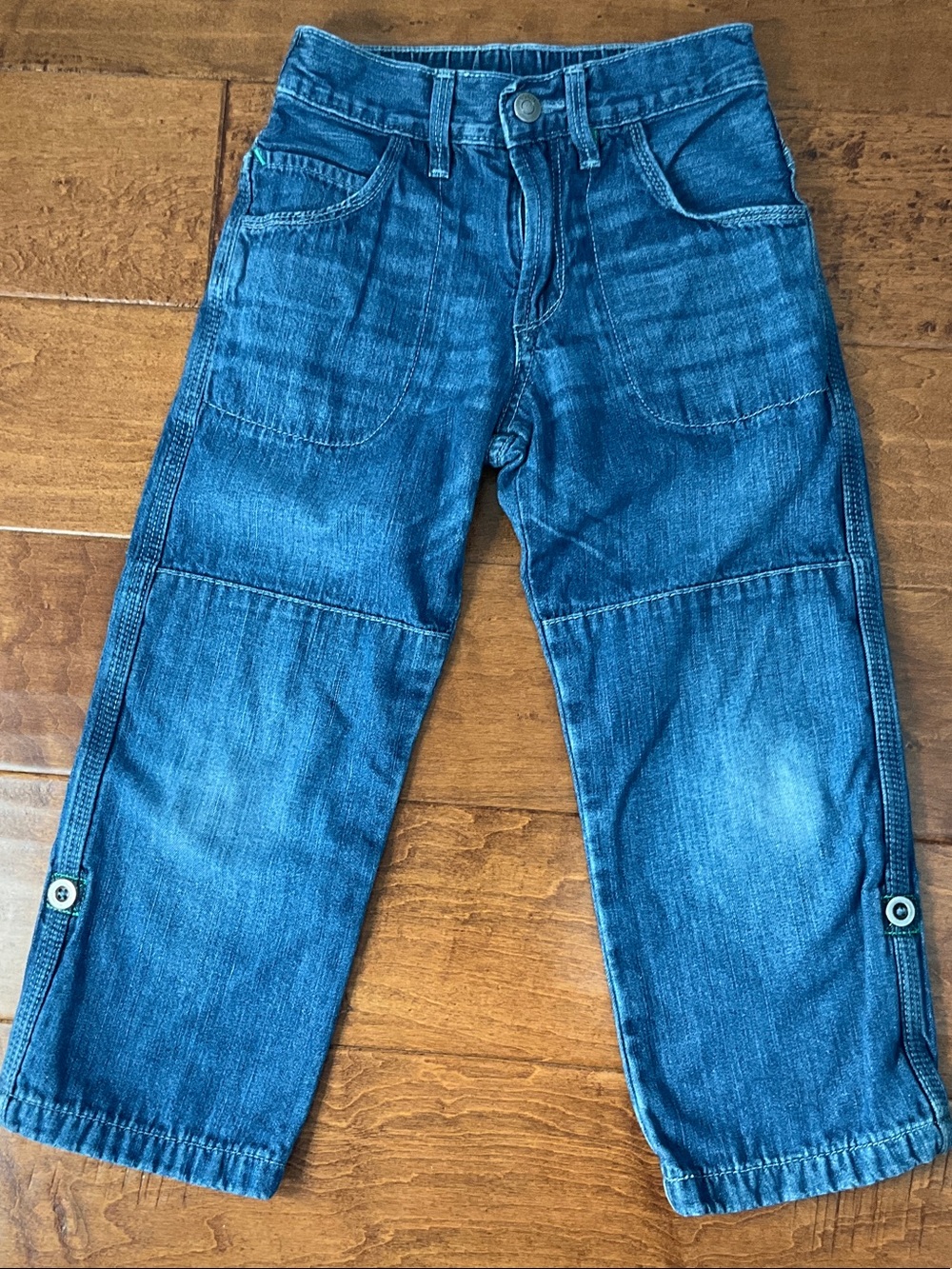 GAP girlโs blue relaxed-fit jeans size 5